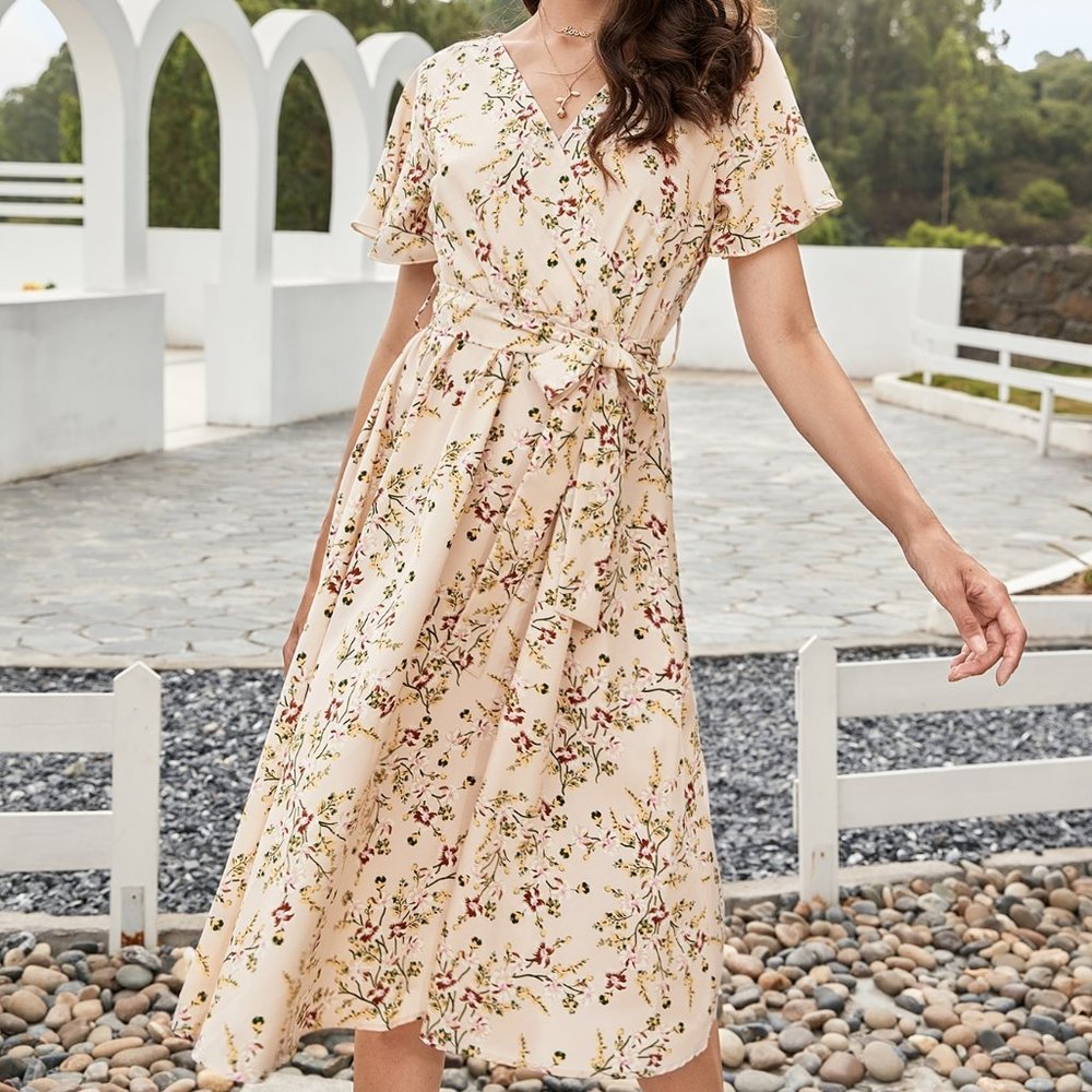 New Ditsy Floral Print Belted Dress Beige